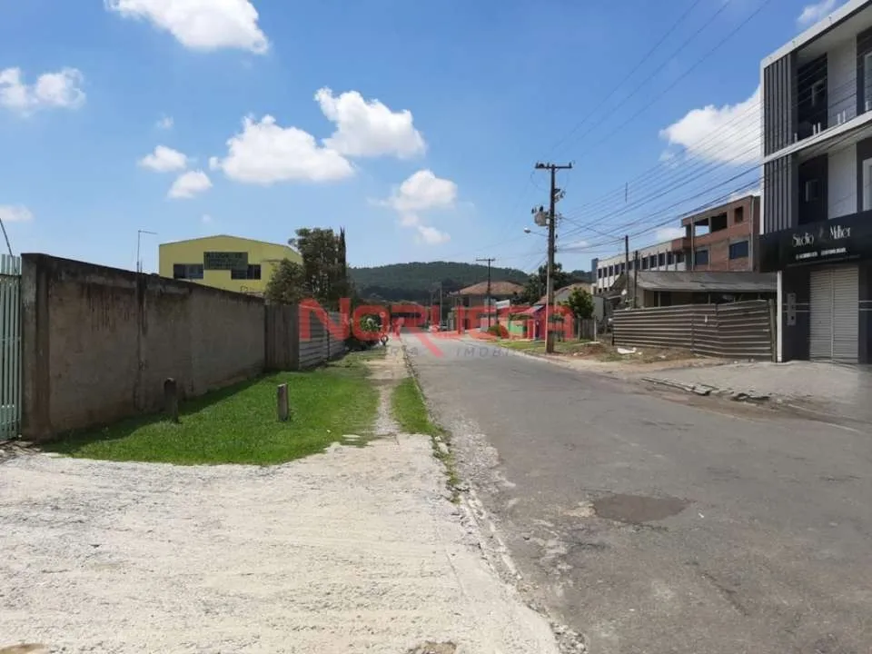 Imóveis de alto padrão para locação na Vila Santa Terezinha, Almirante Tamandaré-PR