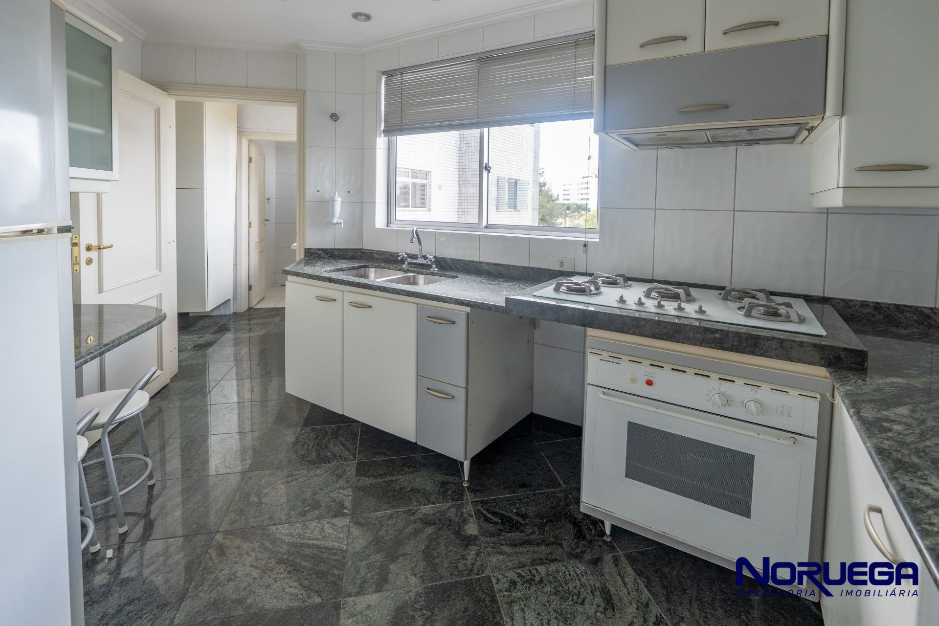 Cobertura, 1 quarto, 191 m² - Foto 14