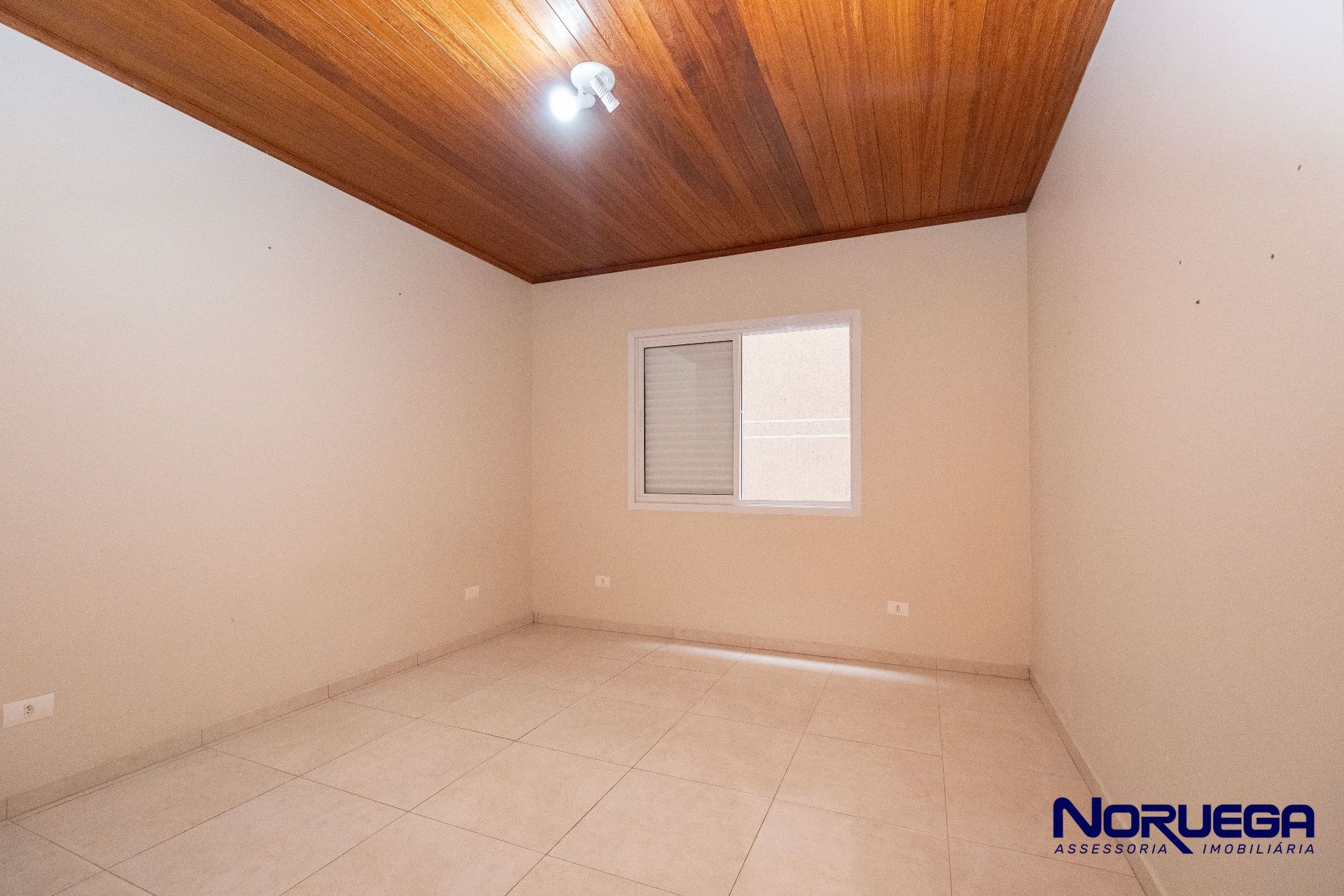 Casa, 3 quartos, 218 m² - Foto 15